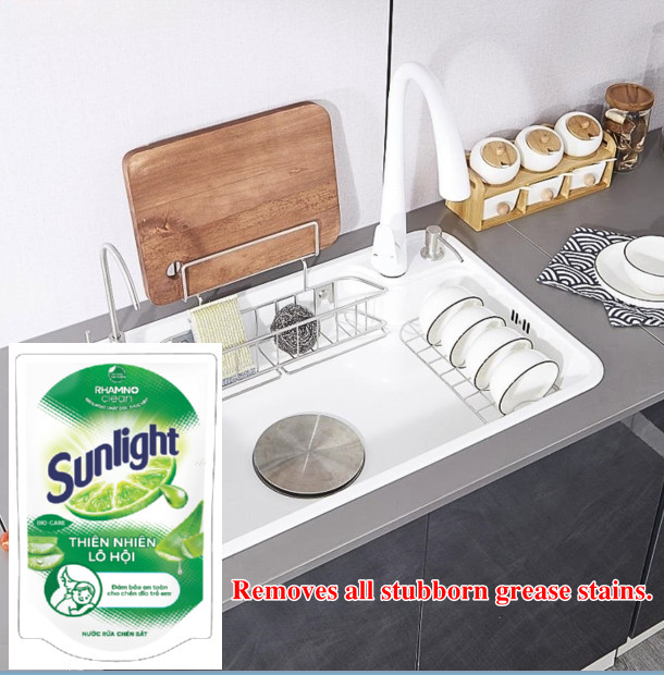 Sunlight Dishwashing Liquid Detergent Natural Mineral Salts & Aloe Vera Bag 720g helps kill bacteria effectively 3 6 15