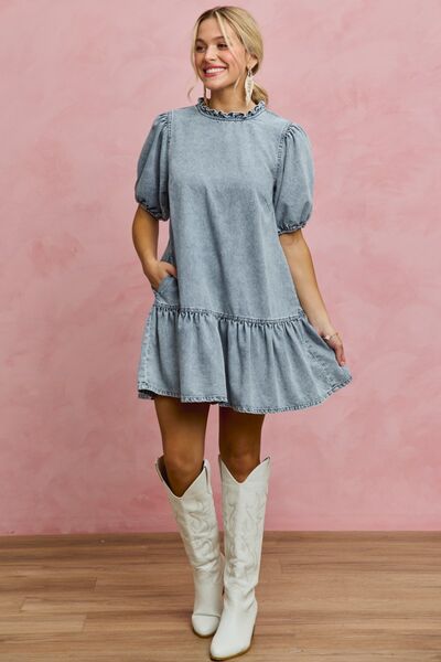 SO ME Denim Short Sleeves Mini Tiered Dress 6 5 10